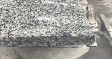 通辽芝麻白楼梯踏步 芙蓉白