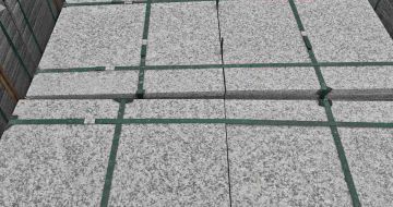 通辽芝麻白大花地铺