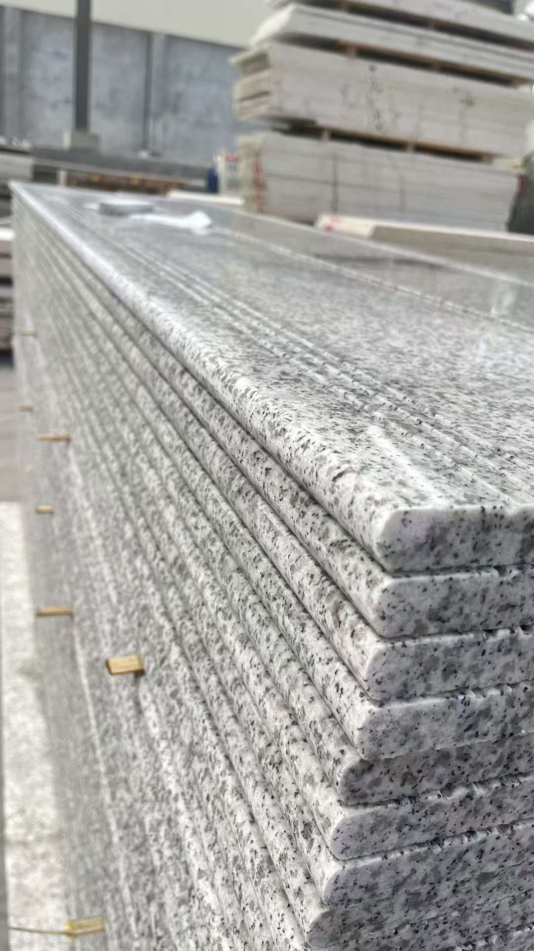 通辽芝麻白楼梯踏步 花岗岩楼梯板材
